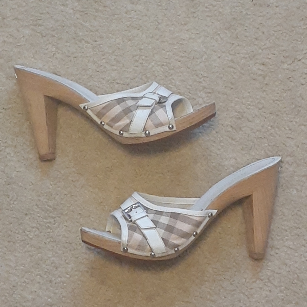 BURBERRY Nova Check Wooden Mules
